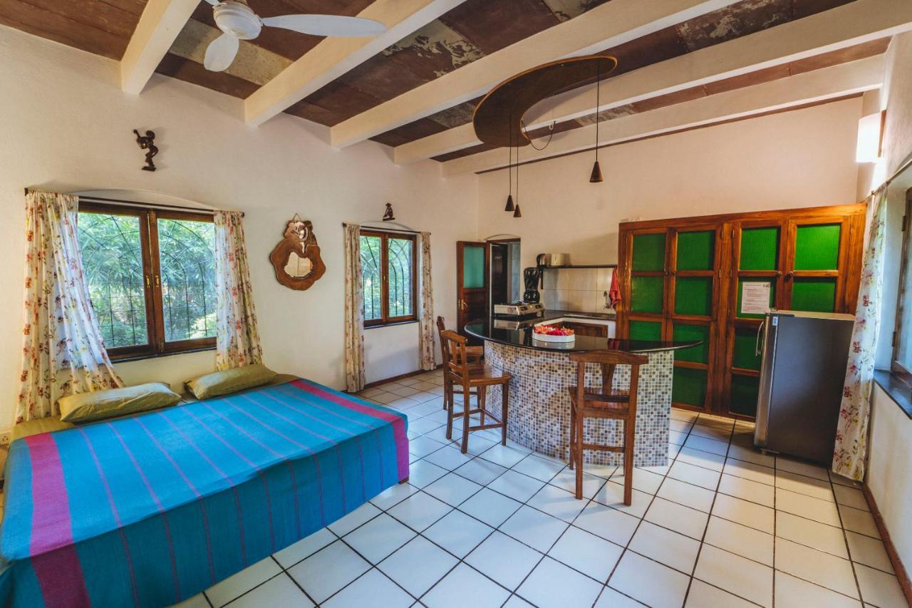 Gaia'S Garden Guest House Auroville Luaran gambar