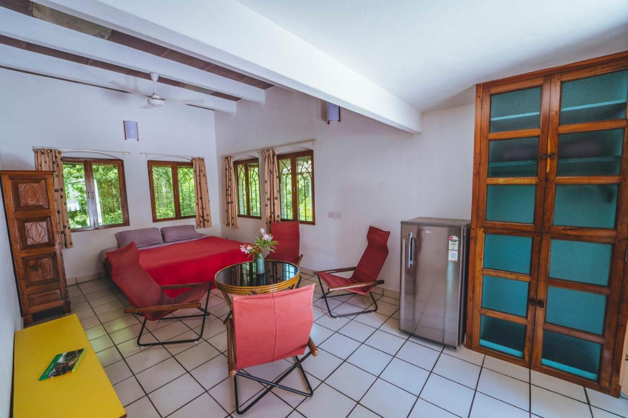 Gaia'S Garden Guest House Auroville Luaran gambar