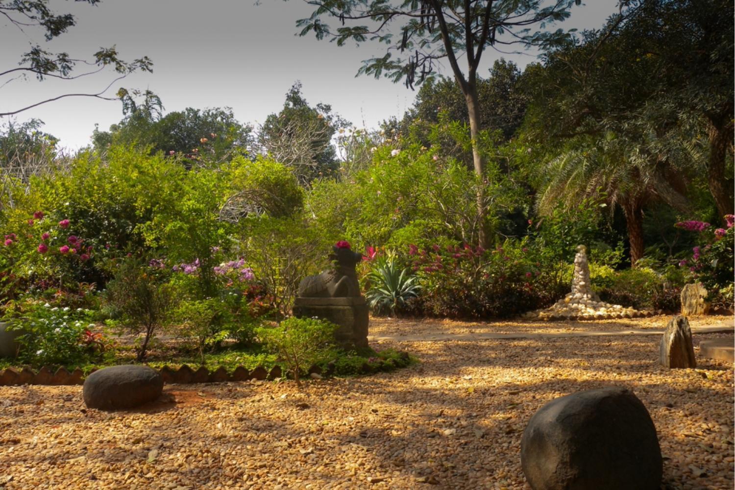 Gaia'S Garden Guest House Auroville Luaran gambar