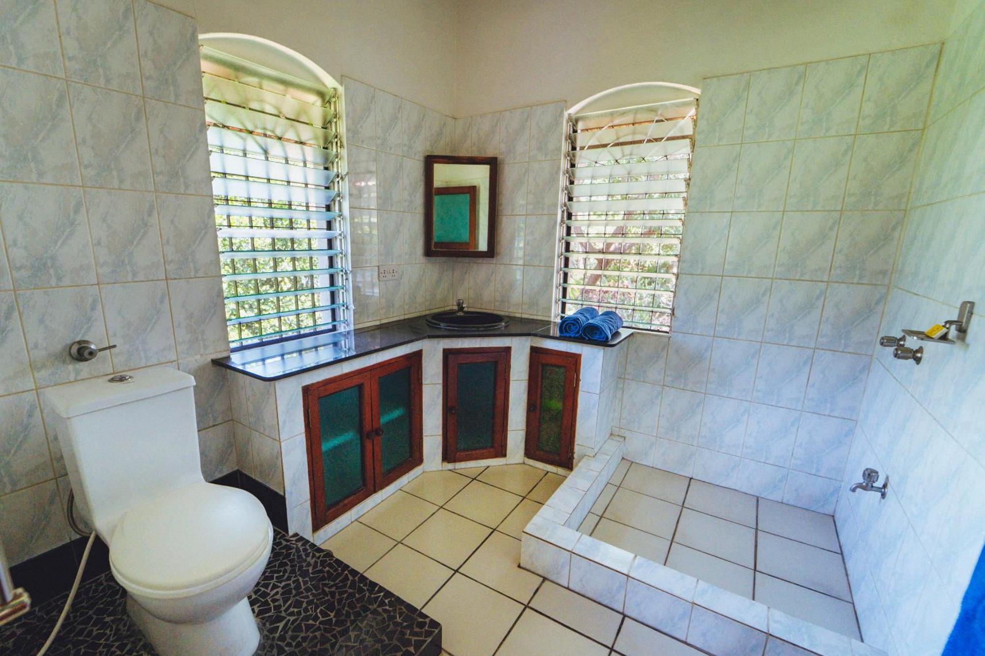 Gaia'S Garden Guest House Auroville Bilik gambar