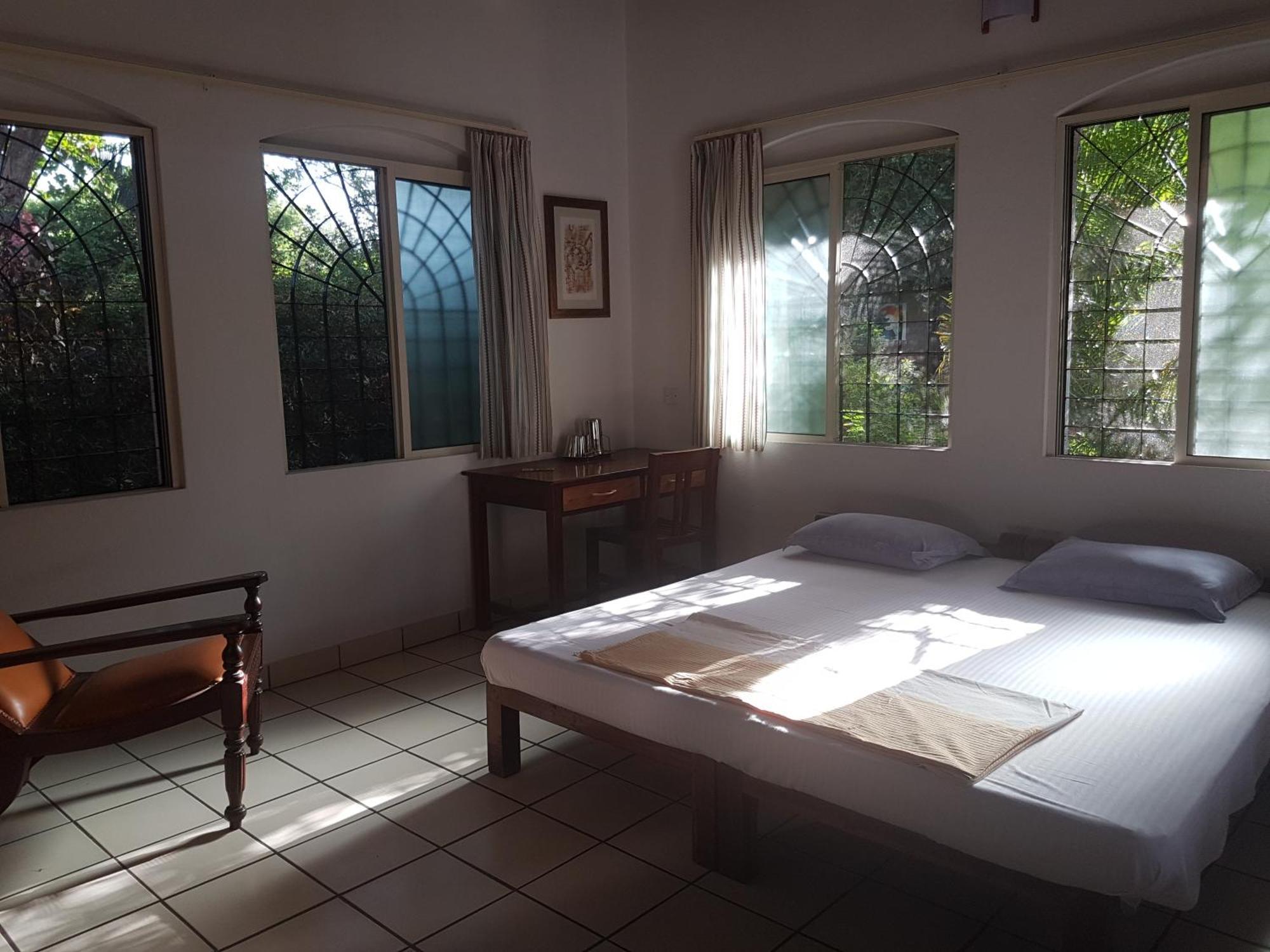 Gaia'S Garden Guest House Auroville Bilik gambar